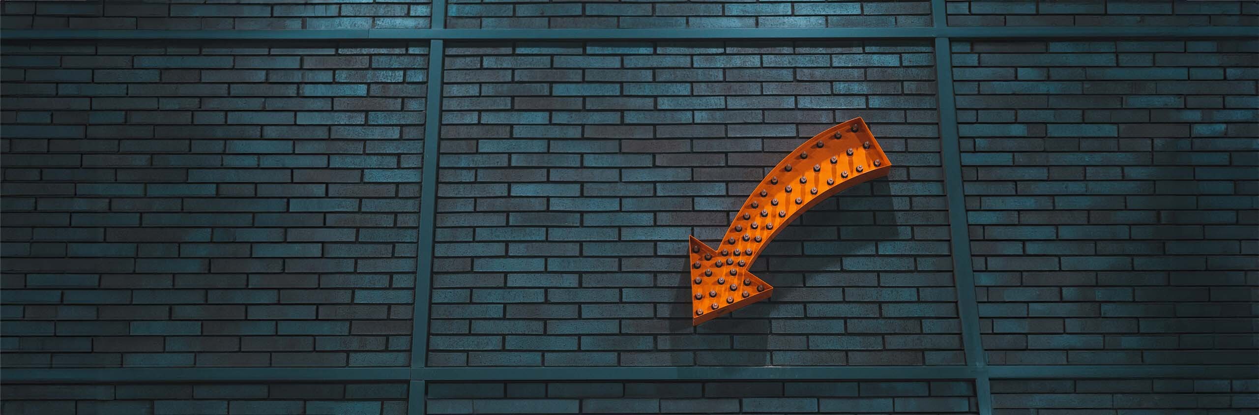 Arrow neon sign